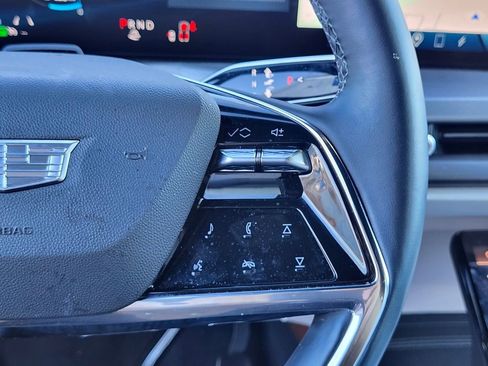 Used 2026 Cadillac Vistiq Luxury w/ LPO, Floor Liner Package image 29