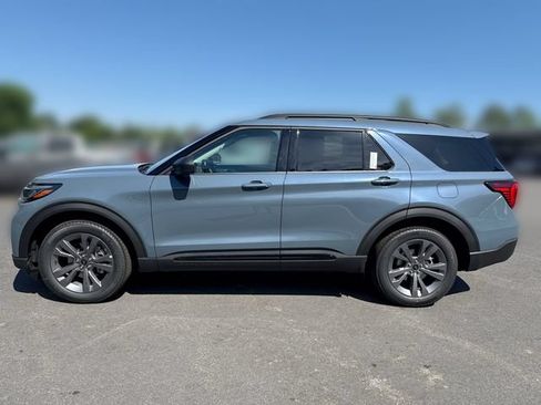 New 2026 Ford Explorer Active w/ Active Comfort Package AWD/4WD image 5