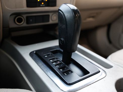 Used 2008 Ford Escape XLT image 33