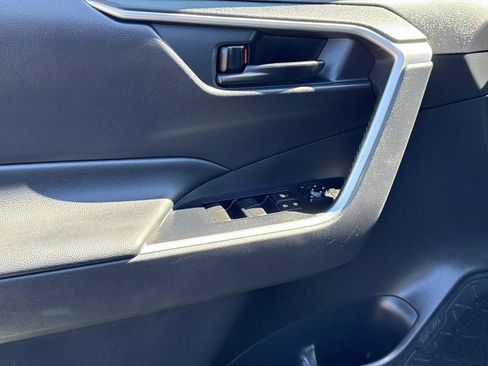 Used 2019 Toyota RAV4 LE image 16