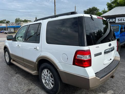 Used 2013 Ford Expedition XLT RWD image 5