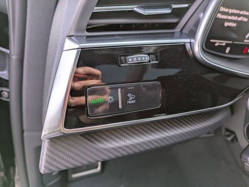 New 2026 Audi SQ8 Prestige AWD/4WD image 17