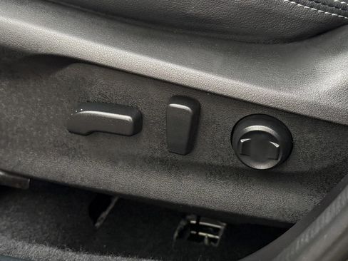 Certified 2023 Subaru Forester Limited image 16