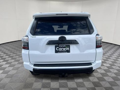 Used 2023 Toyota 4Runner TRD Off-Road Premium w/ Moonroof Package AWD/4WD image 7