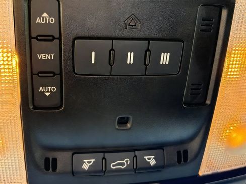 Used 2023 Dodge Durango GT RWD image 33