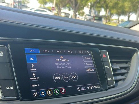 Used 2021 Buick Enclave Avenir w/ Avenir Technology Package FWD image 15