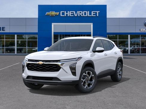 New 2025 Chevrolet Trax LT w/ Driver Confidence Package image 30