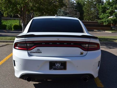 Used 2017 Dodge Charger R/T Scat Pack w/ Technology Group image 11