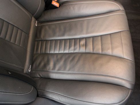 Used 2015 Mercedes-Benz S 550 4MATIC Sedan image 31