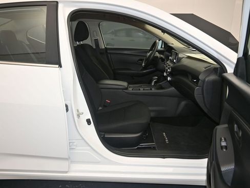 Used 2024 Nissan Sentra S FWD image 26