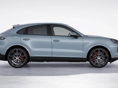 New 2026 Porsche Cayenne S AWD/4WD image 6