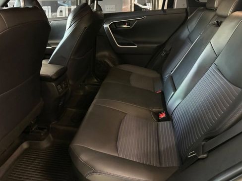 Used 2022 Toyota RAV4 XSE image 4