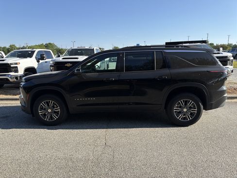 Certified 2026 Chevrolet Traverse LT AWD/4WD image 6
