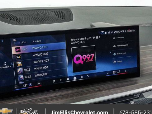 Used 2025 BMW X7 xDrive40i w/ M Sport Package AWD/4WD image 16