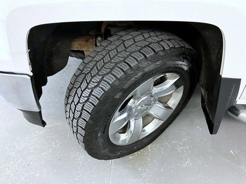 Used 2015 Chevrolet Silverado 1500 LTZ Z71 w/ LTZ Plus Package image 23