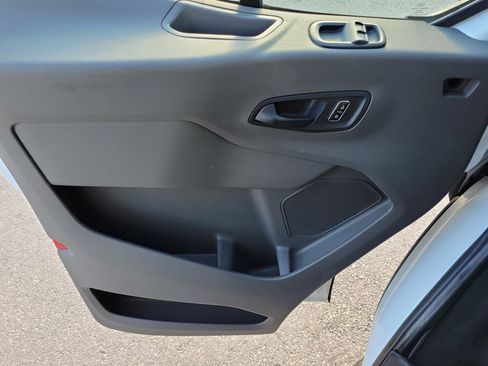 Used 2023 Ford Transit 350 XLT image 23