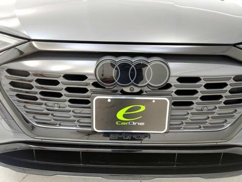 Used 2024 Audi Q8 e-tron Prestige w/ Prestige Package AWD/4WD image 23
