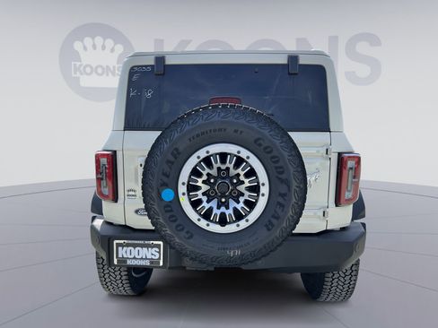 New 2026 Ford Bronco Outer Banks image 5