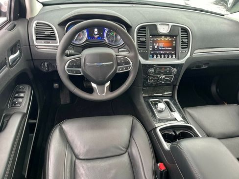 Used 2023 Chrysler 300 Touring L w/ Popular Equipment Group image 21