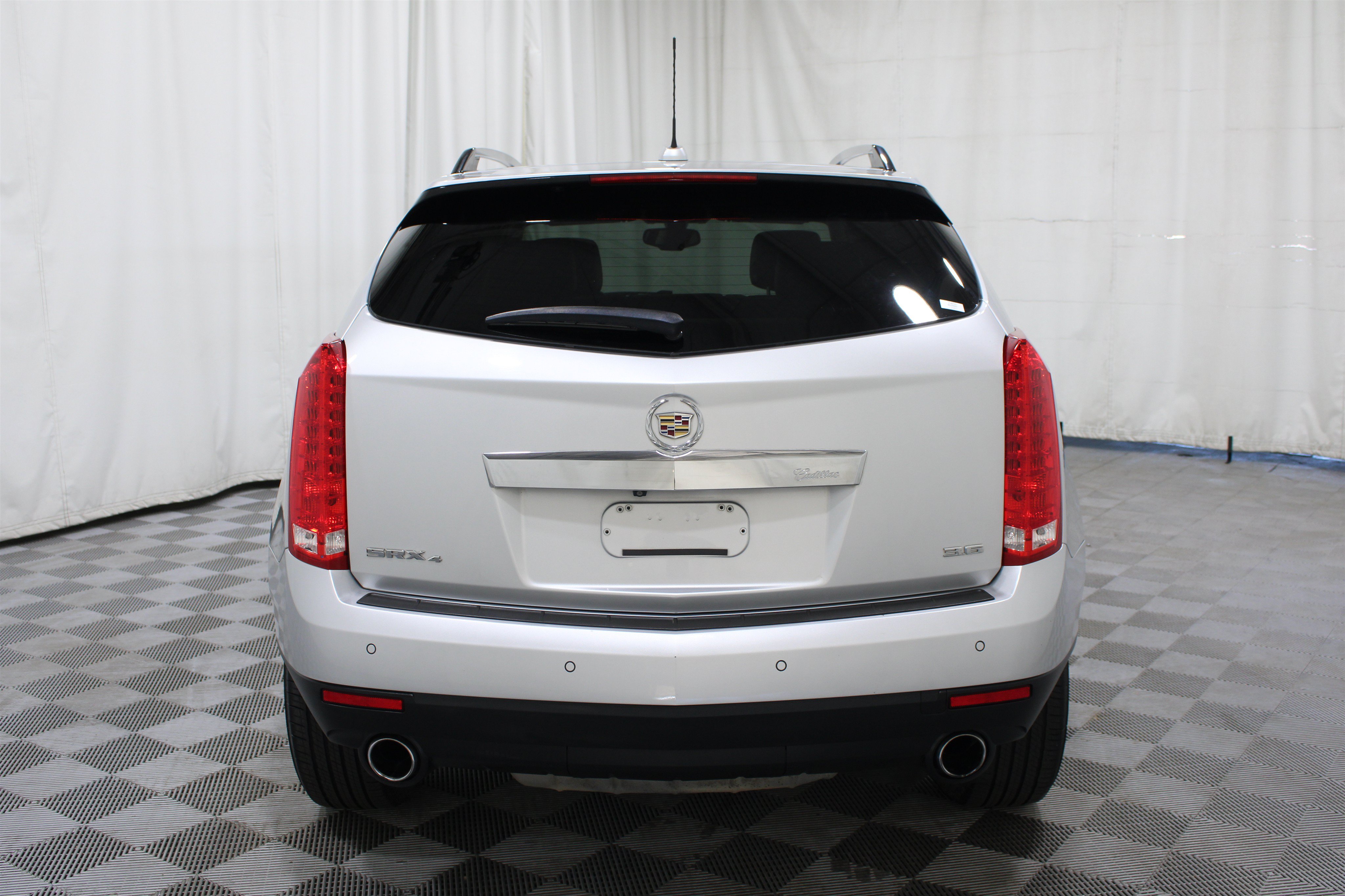 Used 2016 Cadillac SRX Luxury AWD/4WD image 32