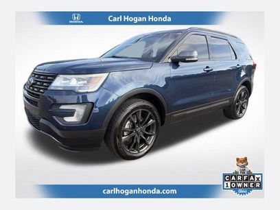 Used 2017 Ford Explorer XLT w/ Equipment Group 202A