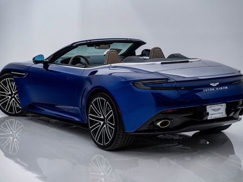 Used 2024 Aston Martin DB12 Convertible RWD image 12