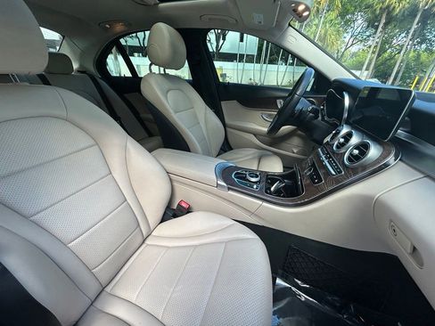 Used 2020 Mercedes-Benz C 300 Sedan image 39
