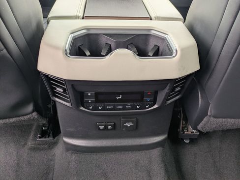 Used 2024 Toyota Sequoia Capstone image 21