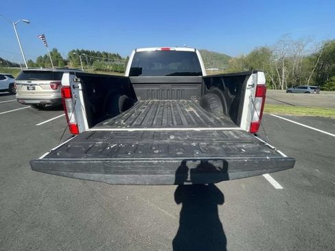 Used 2019 Ford F250 XL w/ STX Appearance Package AWD/4WD image 11
