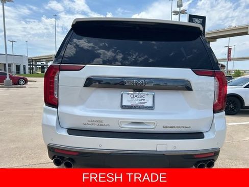 Used 2023 GMC Yukon Denali Ultimate AWD/4WD image 8