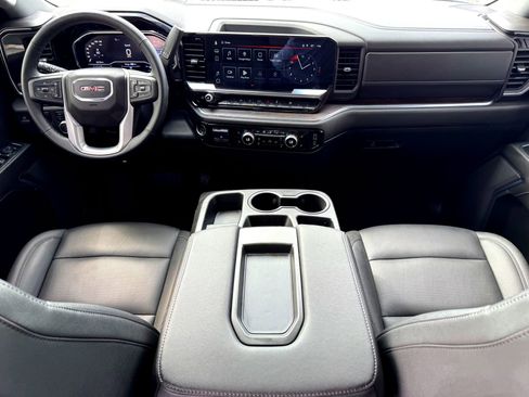 Used 2025 GMC Sierra 1500 SLT image 21