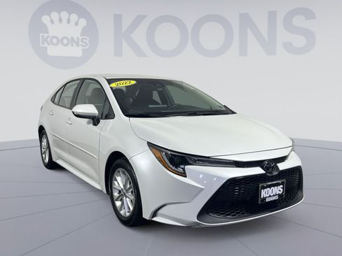 Used 2022 Toyota Corolla LE w/ LE Convenience Package FWD image 7