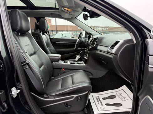 Used 2019 Jeep Grand Cherokee Summit image 25