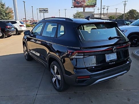 New 2026 Volkswagen Taos S image 7