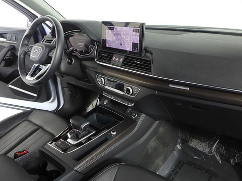 Used 2023 Audi Q5 2.0T Premium Plus w/ Premium Plus Package image 13