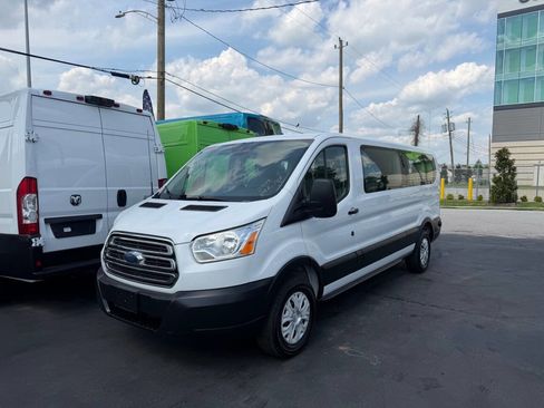 Used 2019 Ford Transit 350 XLT RWD image 33