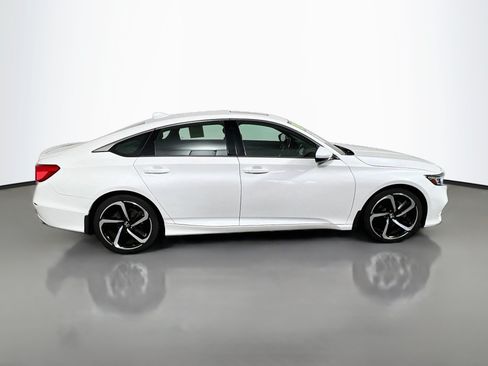Used 2020 Honda Accord Sport image 3
