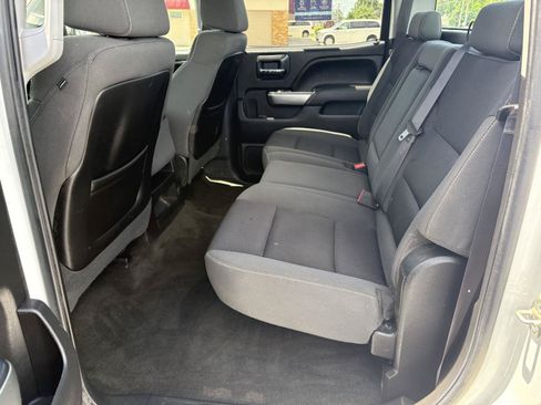 Used 2015 Chevrolet Silverado 2500 LT AWD/4WD image 11
