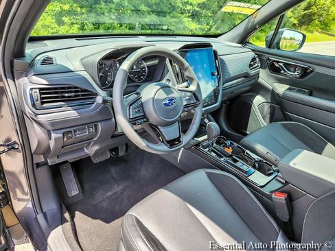 Certified 2026 Subaru Forester Touring AWD/4WD image 9