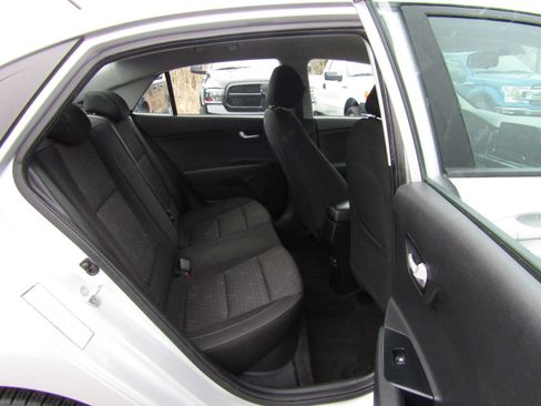 Used 2022 Kia Rio S image 23
