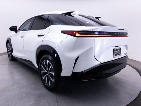Used 2023 Lexus RZ 450e Premium w/ Technology Package AWD/4WD image 17