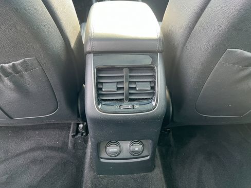 Used 2018 Kia Cadenza Technology w/ Paint Protection Package image 28