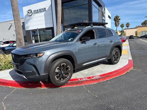 Used 2023 MAZDA CX-50 Meridian Edition w/ Apex Package AWD/4WD image 3