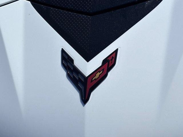 Used 2024 Chevrolet Corvette Z06 RWD image 8