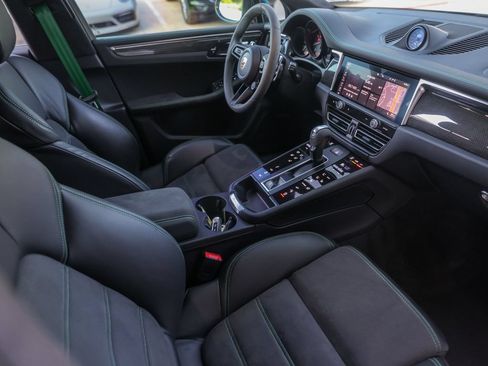 Certified 2023 Porsche Macan GTS AWD/4WD image 39