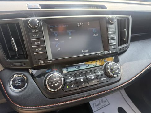 Used 2017 Toyota RAV4 SE w/ Power Extra Value Package AWD/4WD image 21