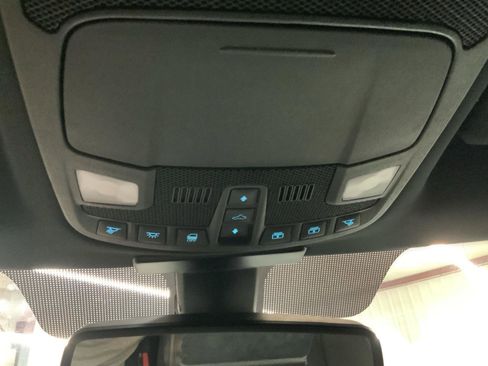 Used 2016 Ford F150 Platinum w/ Equipment Group 701A Luxury AWD/4WD image 37