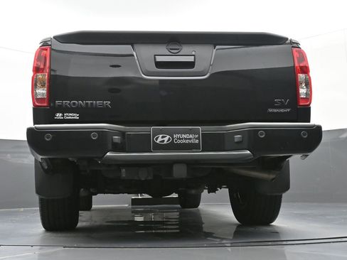 Used 2020 Nissan Frontier SV w/ Midnight Edition Floor Mats image 46