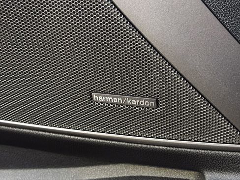 New 2026 BMW 330i xDrive Sedan image 11