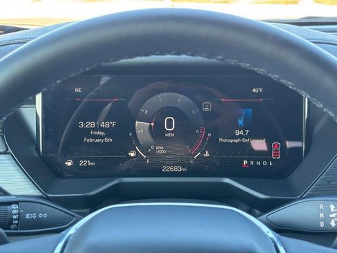 Certified 2025 GMC Acadia Elevation image 21